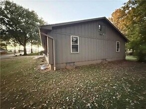 8220 Freeman Ave in Kansas City, KS - Building Photo - Building Photo