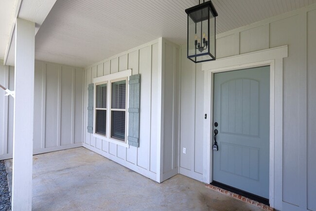 4704 Crescent Ct in Hahira, GA - Building Photo - Building Photo