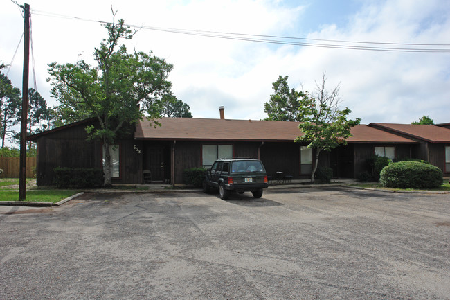 644 72nd Ave in St. Petersburg, FL - Building Photo - Building Photo