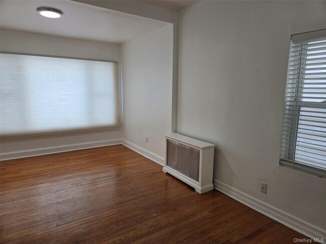 80-66 88th Rd in Queens, NY - Building Photo - Building Photo