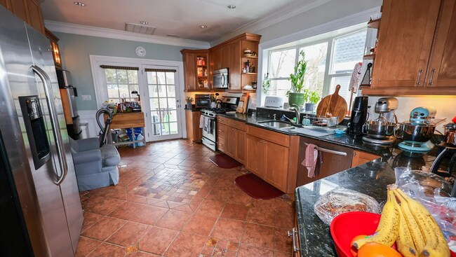 55 Hobart St in Boston, MA - Building Photo - Building Photo