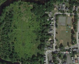 73 Walnut St, Unit 2 in Athol, MA - Building Photo - Building Photo