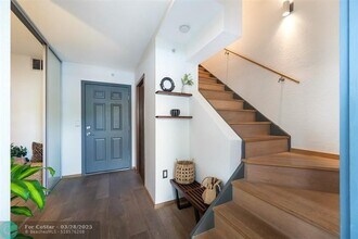 540 NE 7th Ave in Fort Lauderdale, FL - Building Photo - Building Photo
