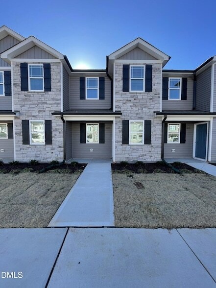 property at 1041 Peony Ln