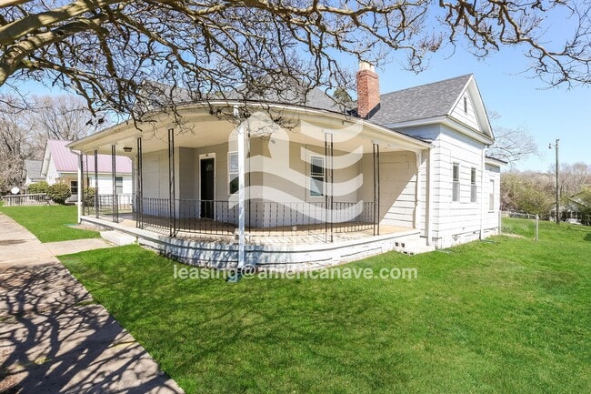 property at 119 Wellington St