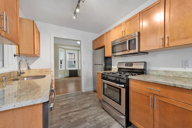 6 Murdock Terrace in Boston, MA - Building Photo - Building Photo