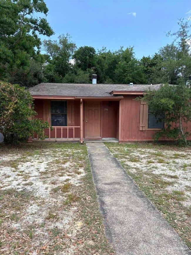 property at 2886 Villa Woods Cir