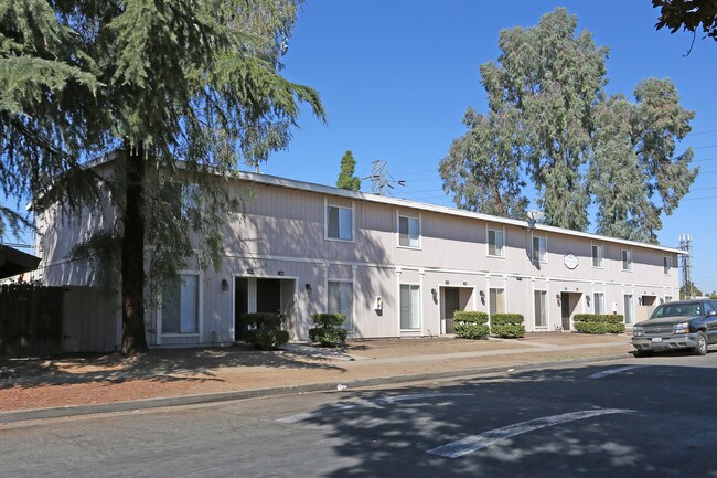 3787 N Abby St in Fresno, CA - Building Photo - Building Photo