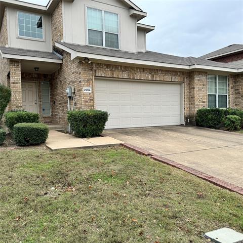 property at 2204 Stonebrook Ln
