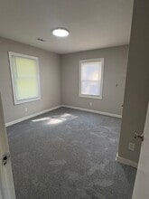 1712 Catherine Simmons Ave in Charlotte, NC - Building Photo - Building Photo