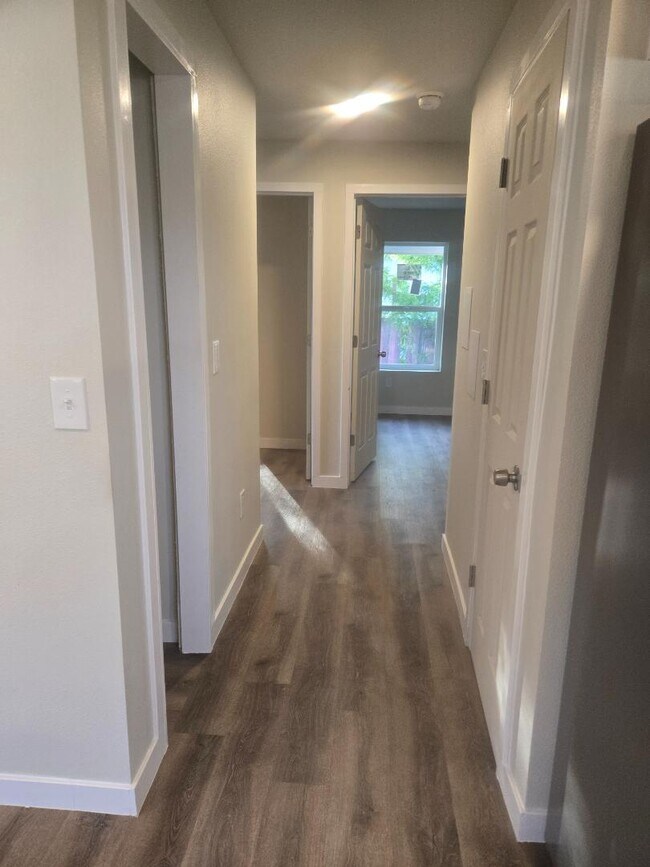 107 Bush St in Walla Walla, WA - Building Photo - Building Photo