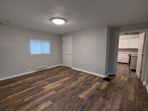 440 Edith St in Pittsburgh, PA - Building Photo - Building Photo