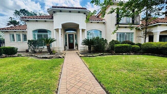 18623 Windsor Lakes Dr in Houston, TX - Building Photo - Building Photo