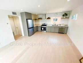 2320 Fernleaf St in Los Angeles, CA - Building Photo - Building Photo