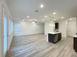 15236 Sweet Mimosa Dr in Austin, TX - Building Photo - Building Photo