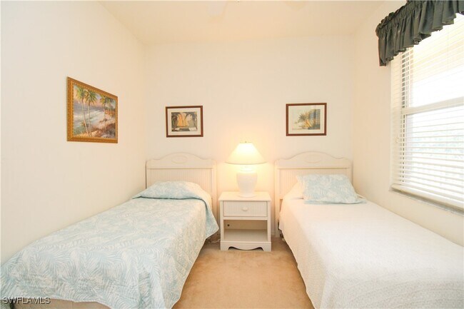 3820 Sawgrass Way in Naples, FL - Building Photo - Building Photo