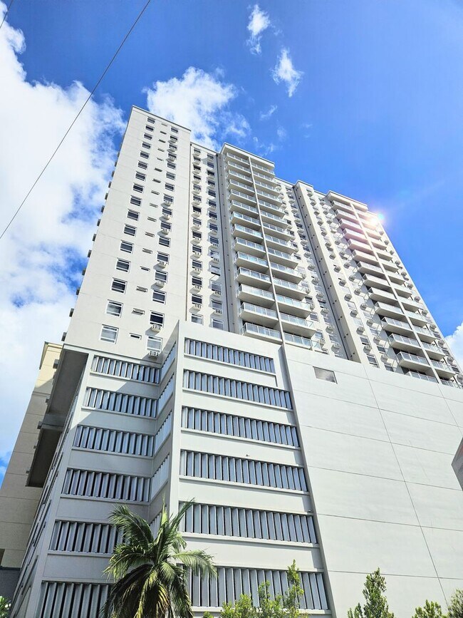 property at 1315 Kalakaua Ave
