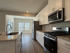 160 Bird Dog Dr in Mooresville, NC - Building Photo - Building Photo