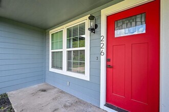 226 Hyta St in Houston, TX - Building Photo - Building Photo