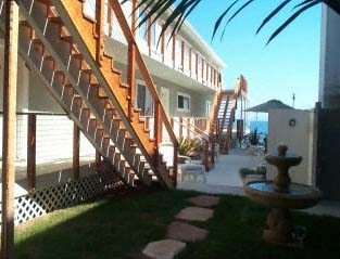 22816 Pacific Coast Hwy in Malibu, CA - Building Photo