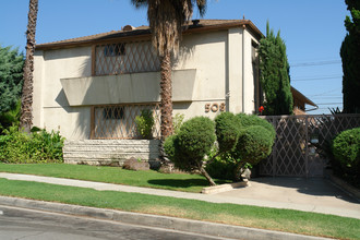 508 E Palm Ave in Burbank, CA - Building Photo - Building Photo