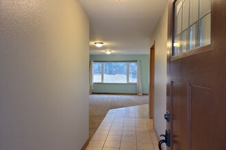 5836 Whistler Dr NW in Bemidji, MN - Building Photo - Building Photo