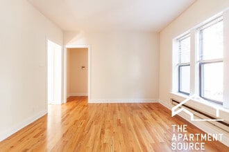 3824 N Fremont St, Unit 2 in Chicago, IL - Building Photo - Building Photo