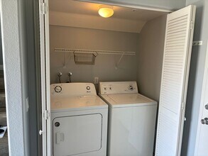 6235 Via Trato in Carlsbad, CA - Building Photo - Building Photo