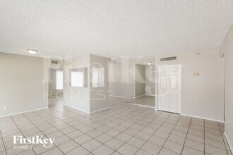 14016 N 33rd Dr in Phoenix, AZ - Building Photo - Building Photo