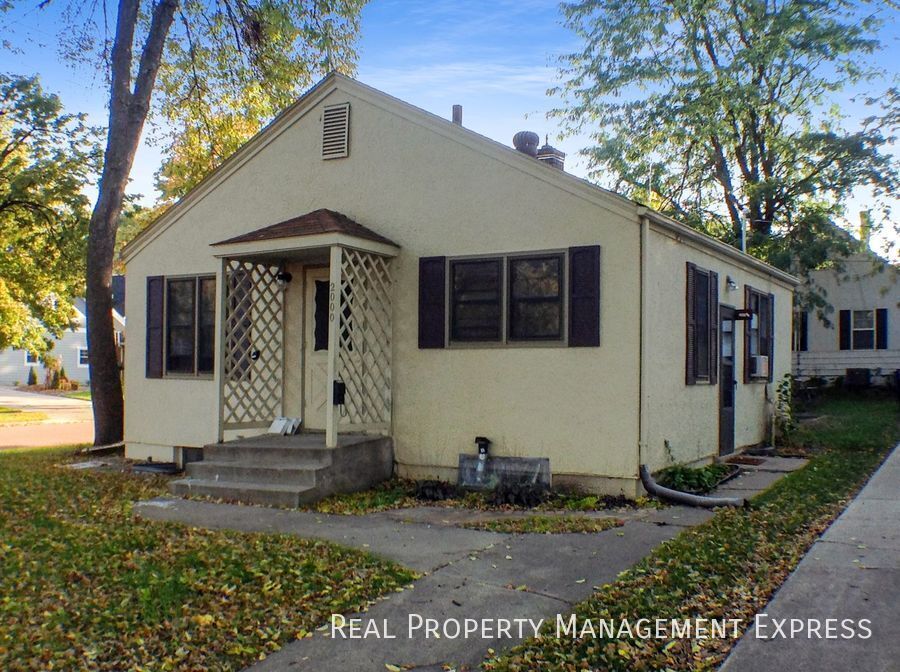2 Bed 2 Bath in Central Sioux Falls in Sioux Falls, SD - Building Photo