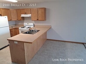 2100 Breilly Ct in Brainerd, MN - Building Photo - Building Photo