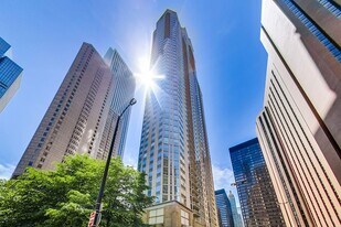 222 N Columbus Dr, Unit 2510 in Chicago, IL - Building Photo