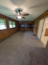 911 Conover Blvd E in Conover, NC - Building Photo - Building Photo