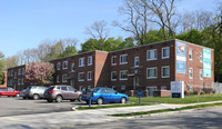 Wyndmoor Gardens in Philadelphia, PA - Foto de edificio - Building Photo