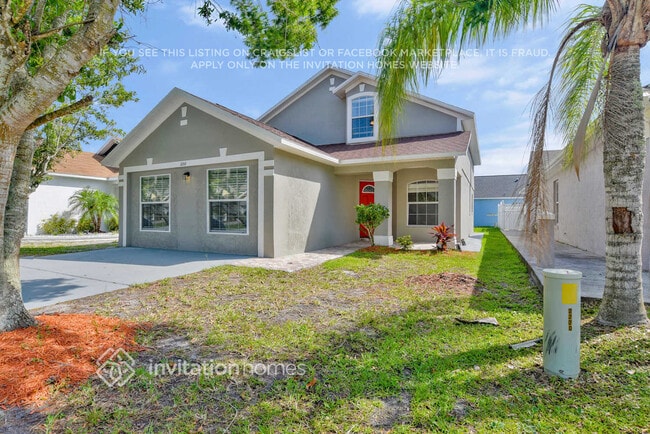 property at 2218 Santa Lucia St