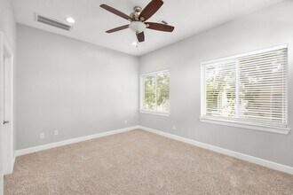 1112 Andrews St, Unit A in Houston, TX - Building Photo - Building Photo