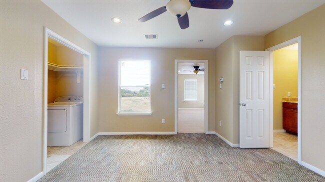 property at 10602 W Hidden Lake Ln