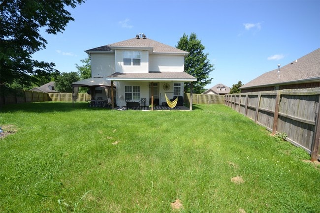 1964 Batsford Dr in Fayetteville, AR - Building Photo - Building Photo