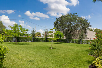 Boatman Hammock in Lake Worth, FL - Building Photo - Building Photo