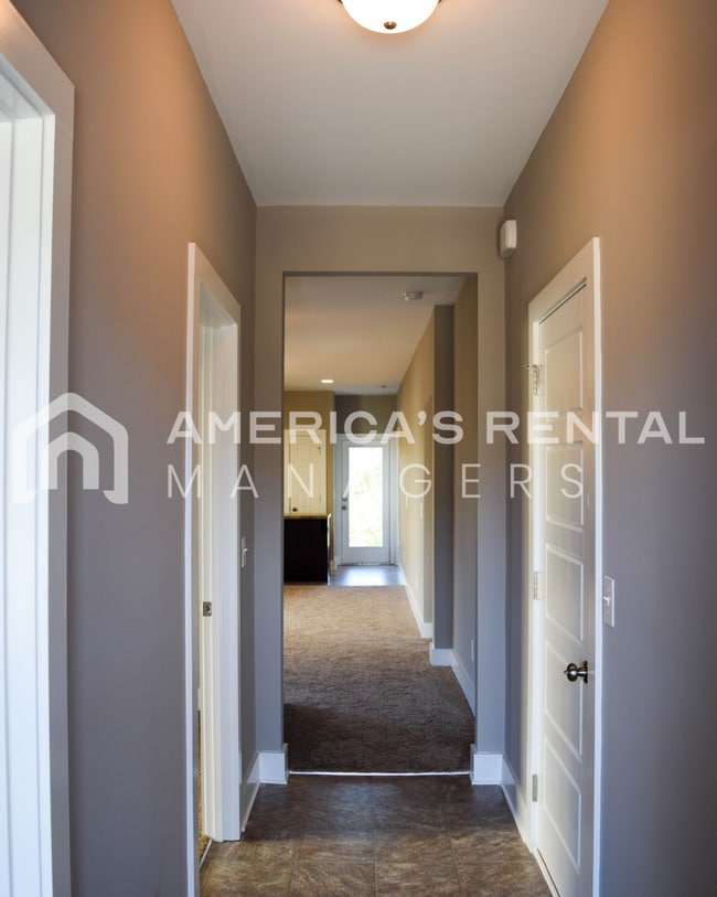 843 Kent Dr in Odenville, AL - Building Photo - Building Photo