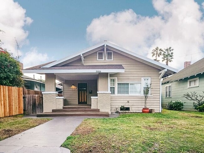 property at 3006 5th Ave