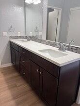 Arcadia Pines in Vista, CA - Building Photo - Building Photo