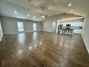 146 Gerald Bryant Rd in Guntersville, AL - Building Photo - Building Photo