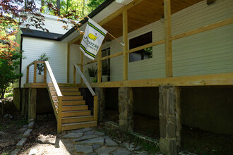 1 Woodbridge Way in Evans, GA - Building Photo - Building Photo