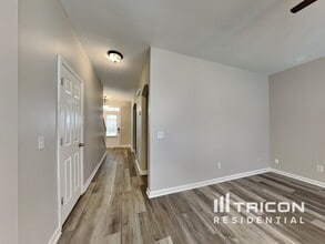 606 Brookwater Dr in Stockbridge, GA - Building Photo - Building Photo