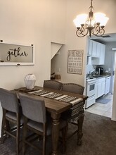 4904 Maytime Ln in Culver City, CA - Building Photo - Building Photo