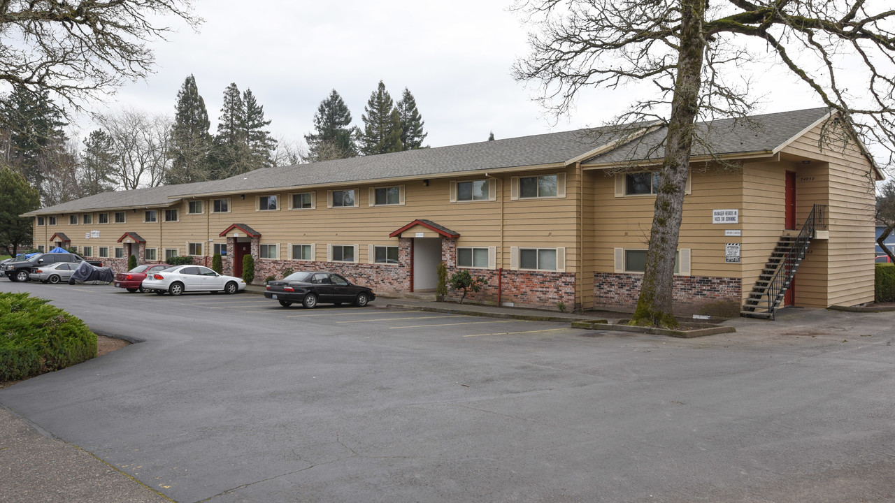 Meadow Park in Beaverton, OR - Building Photo