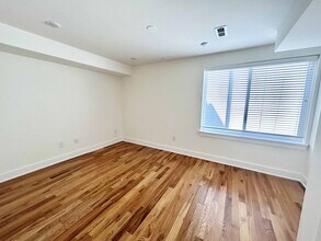 402 N Front St in Philadelphia, PA - Building Photo - Building Photo