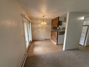 816 W 23rd Ave in Anchorage, AK - Building Photo - Building Photo