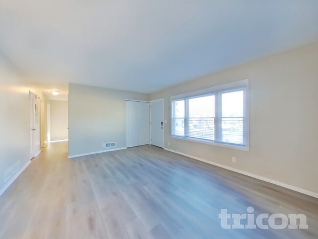 2463 Yolanda Trail in Ellenwood, GA - Building Photo - Building Photo